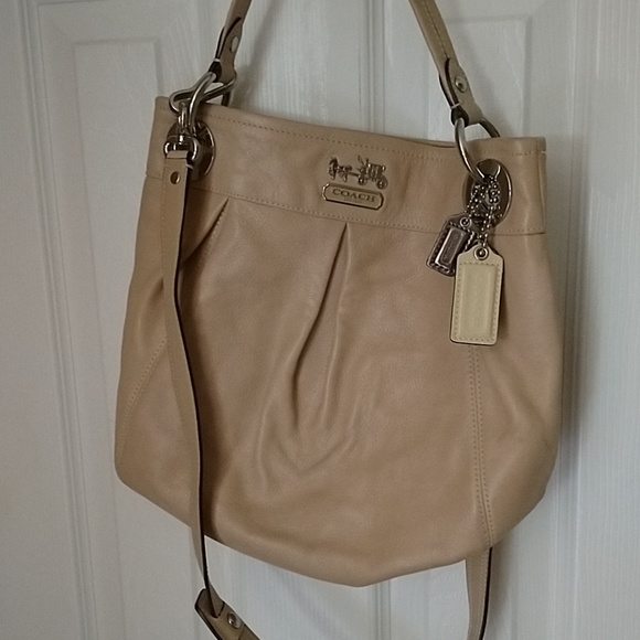Coach Handbags - Coach leather beige crossbody purse